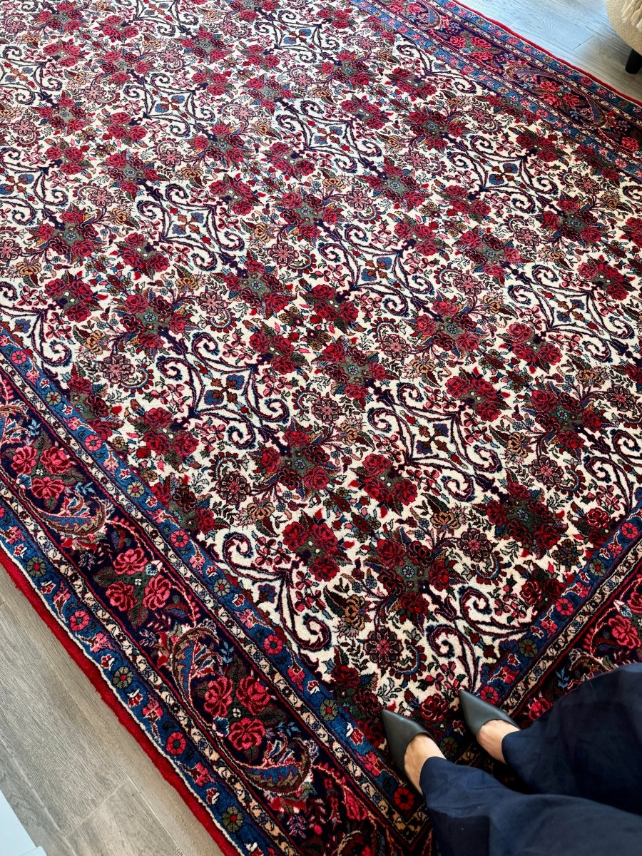 Persian Bidjar Halvai Rug | 7' 3" x 10' 10"