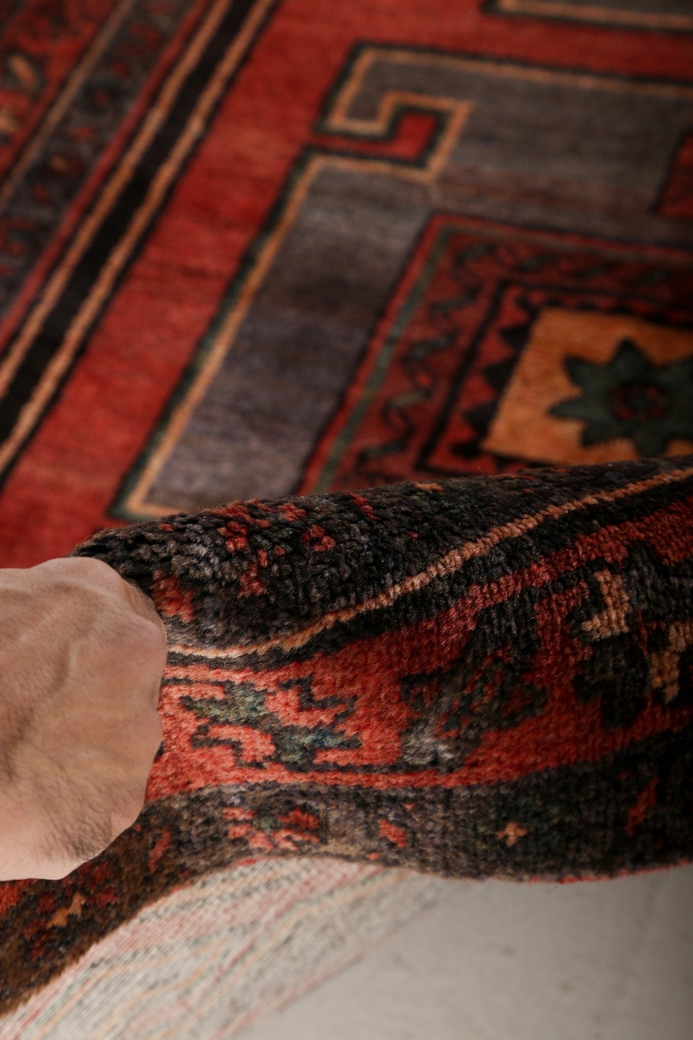 Persian Hamadan Rug | 4' 5" x 7' 6"