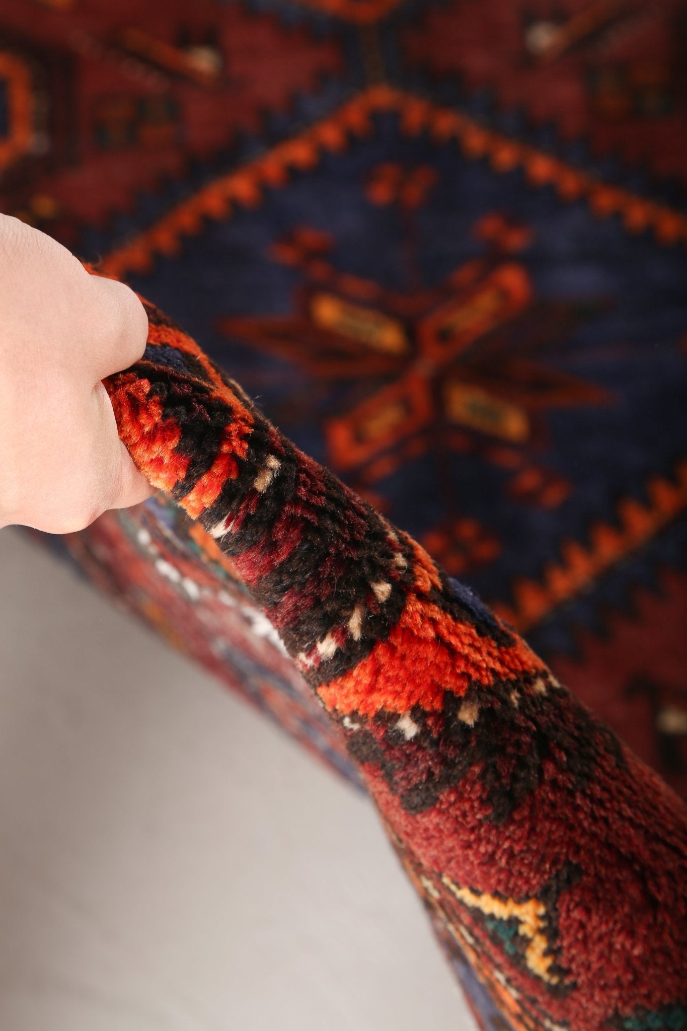 Persian Hamadan Rug | 4' 6" x 7' 3"
