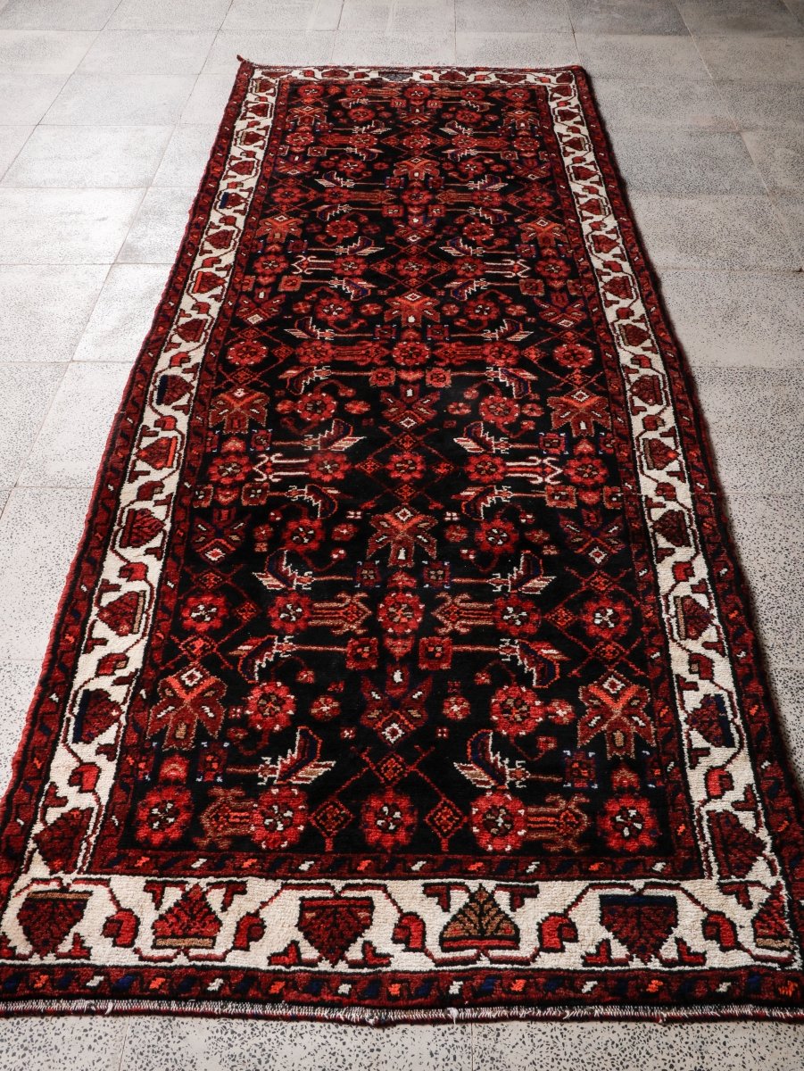 Persian Hamedan Runner Rug | 3' 8” x 9' 10"