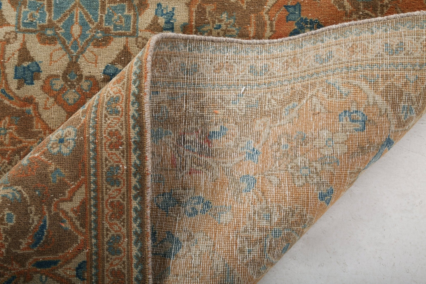 Persian Kashan Rug | 4' 3" x 8' 5"