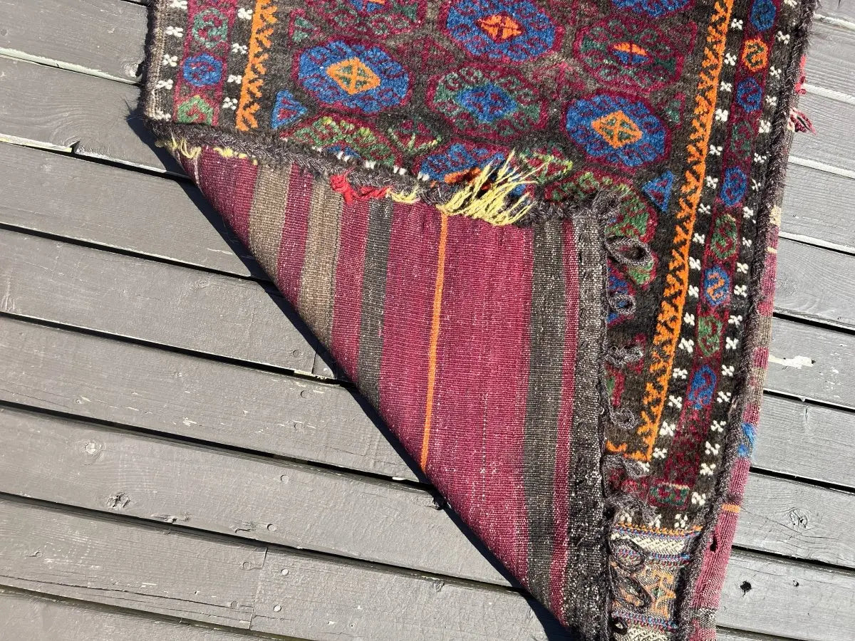 Antique Baluch Saddlebag  | 2' 7" x 3' 11"