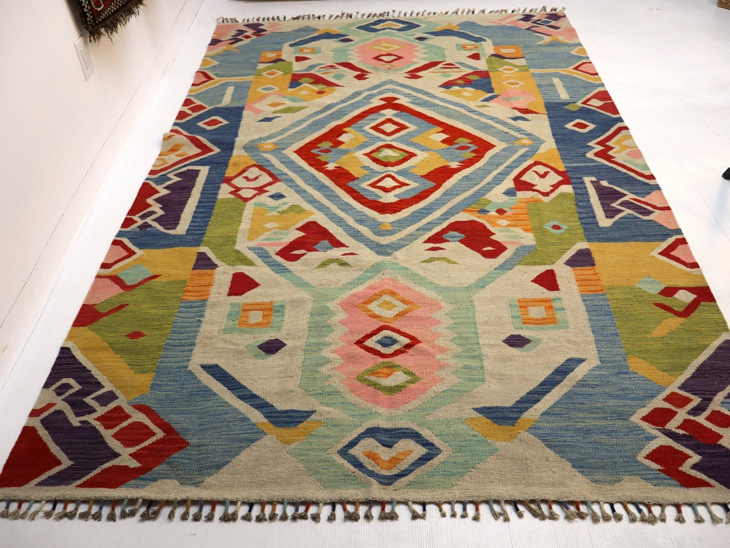 Afghan Maimana Kilim Rug | 5' 7" x 8' 9"