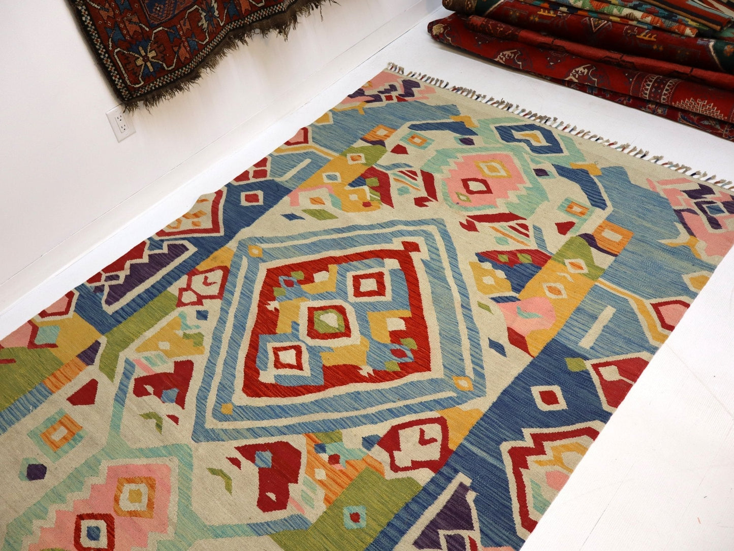 Afghan Maimana Kilim Rug | 5' 7" x 8' 9"