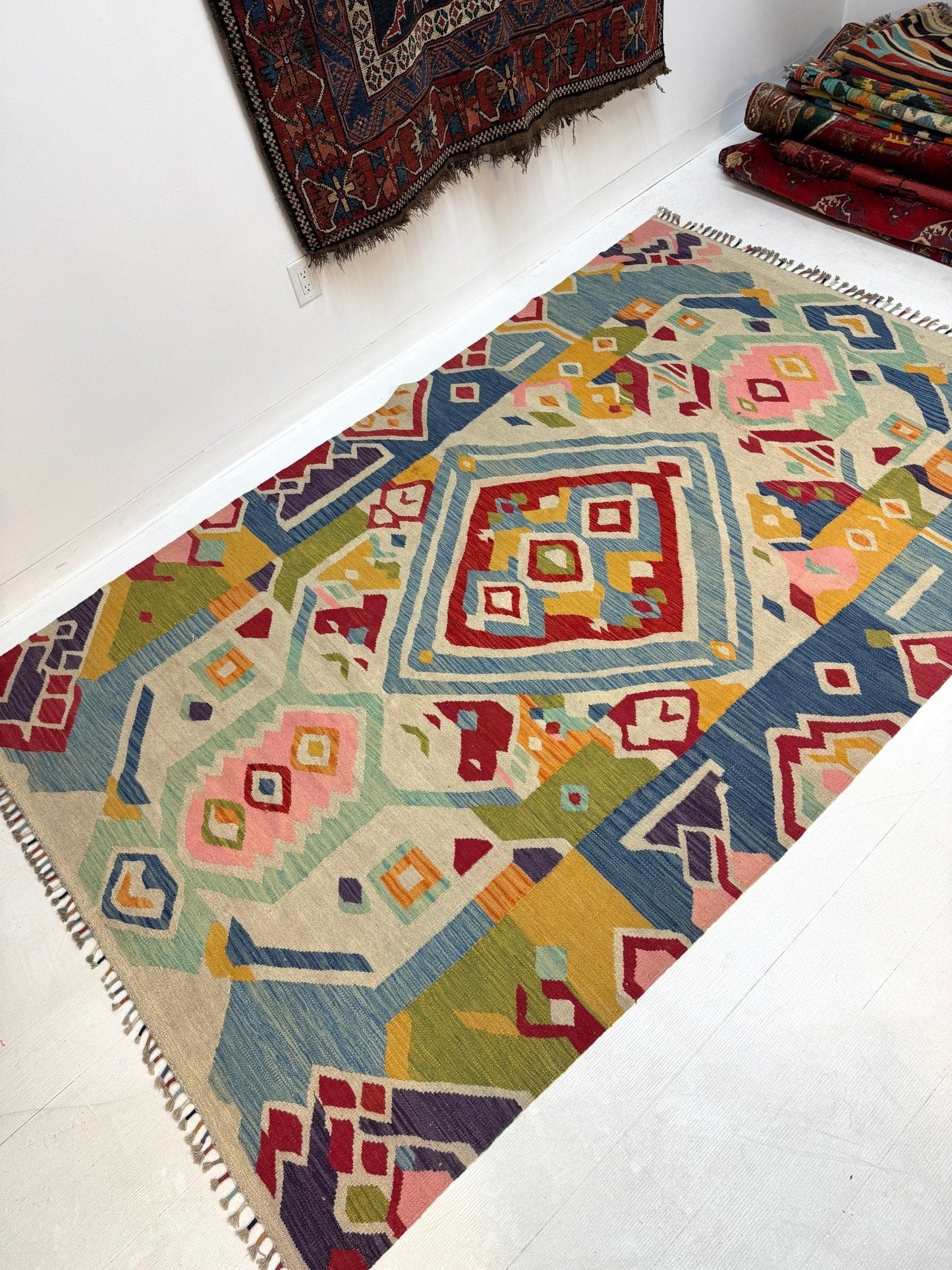 Afghan Maimana Kilim Rug | 5' 7" x 8' 9"