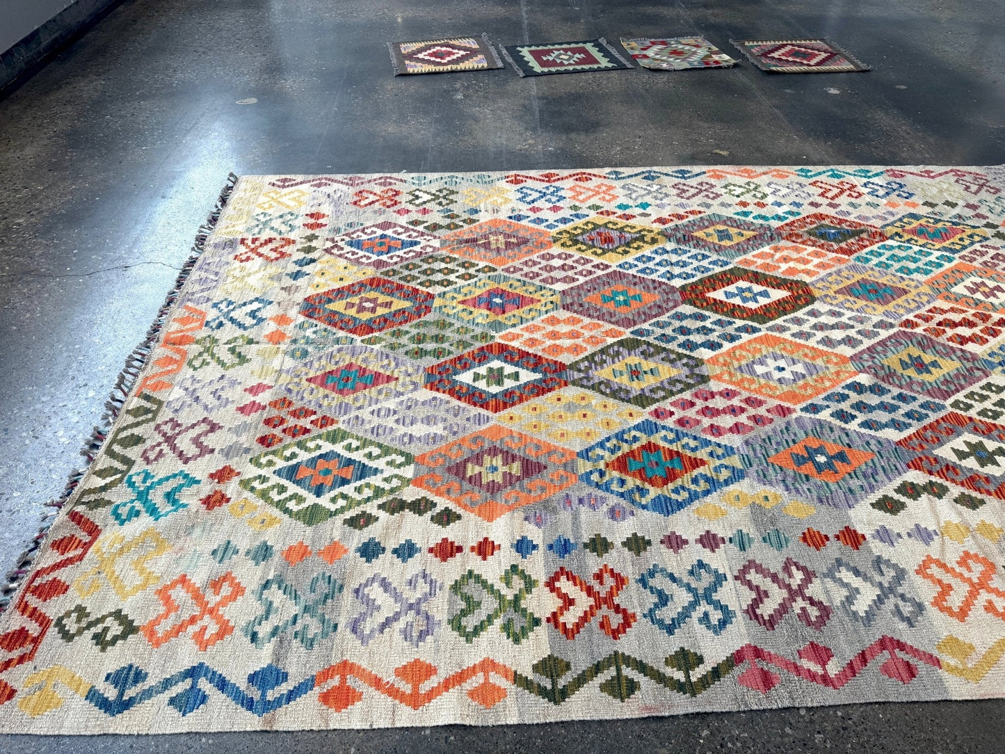 Afghan Maimana Kilim Rug | 7' x 9' 11"