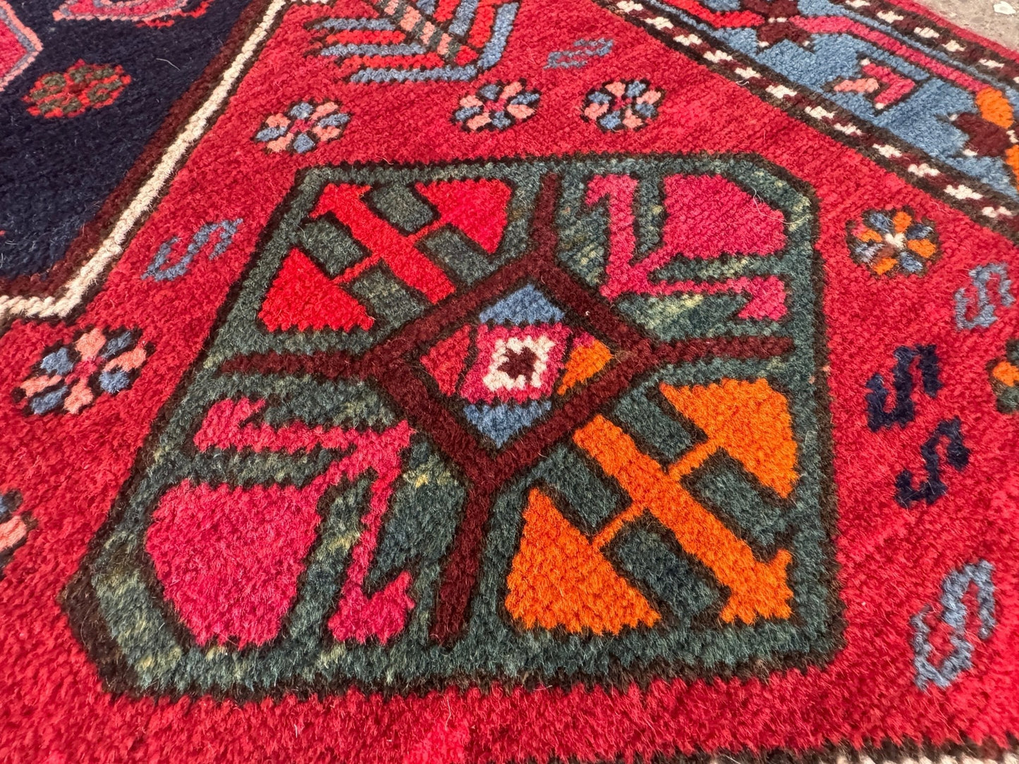 Antique Cloud band Karabagh Runner | 3' 4" x 9'