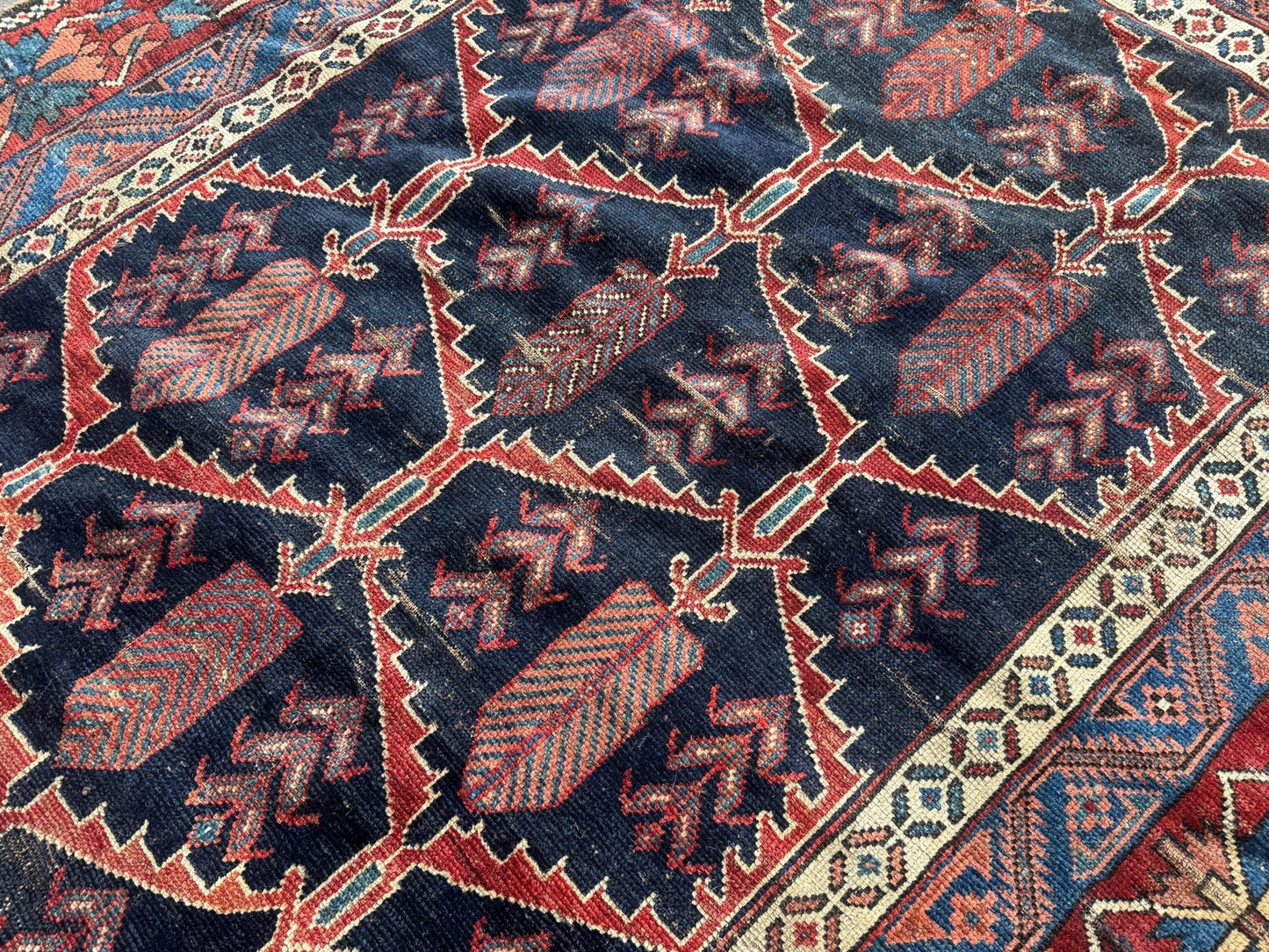 Antique Persian Bakhtiari Rug | 5' x 7’ 4"