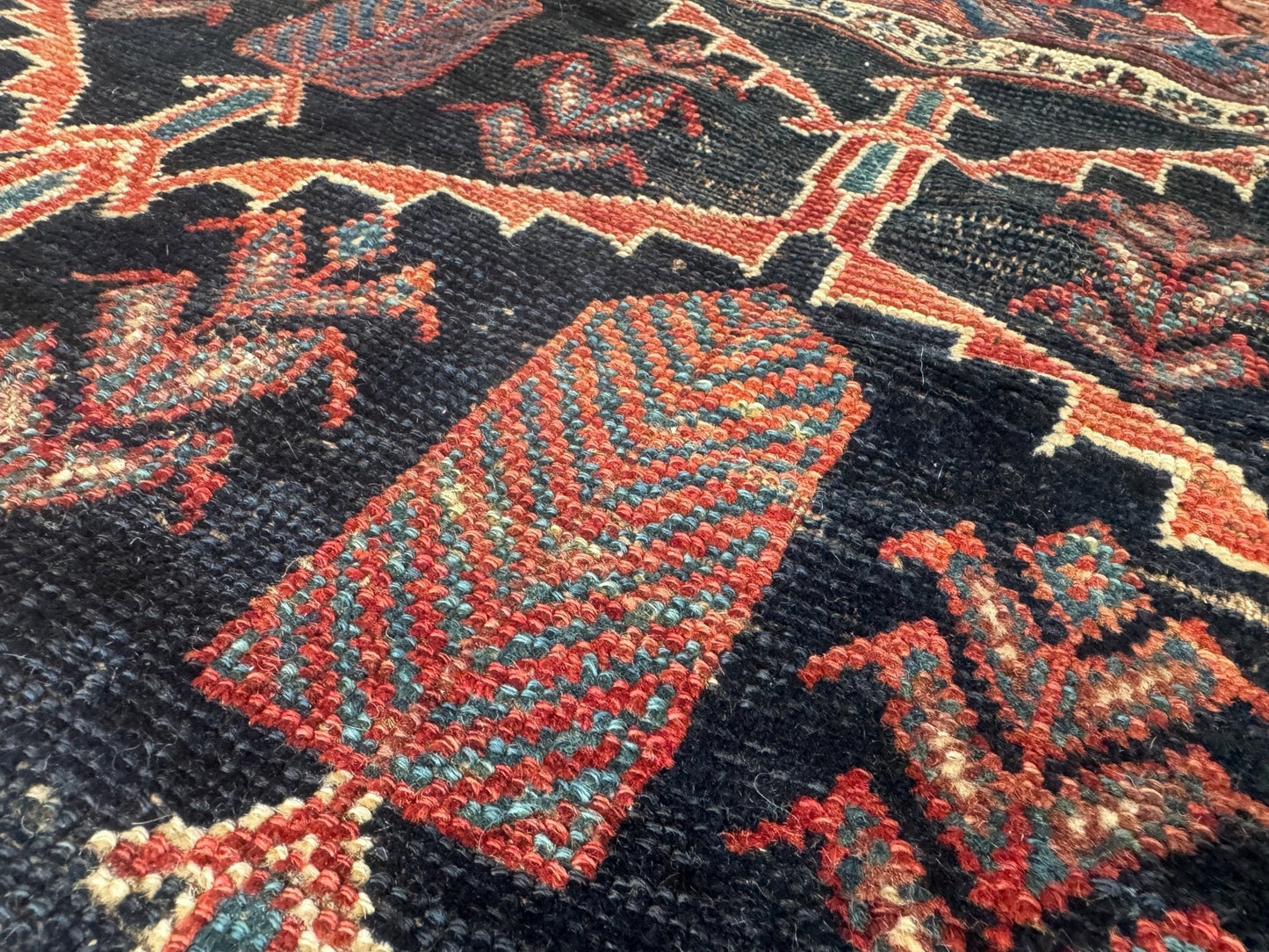 Antique Persian Bakhtiari Rug | 5' x 7’ 4"