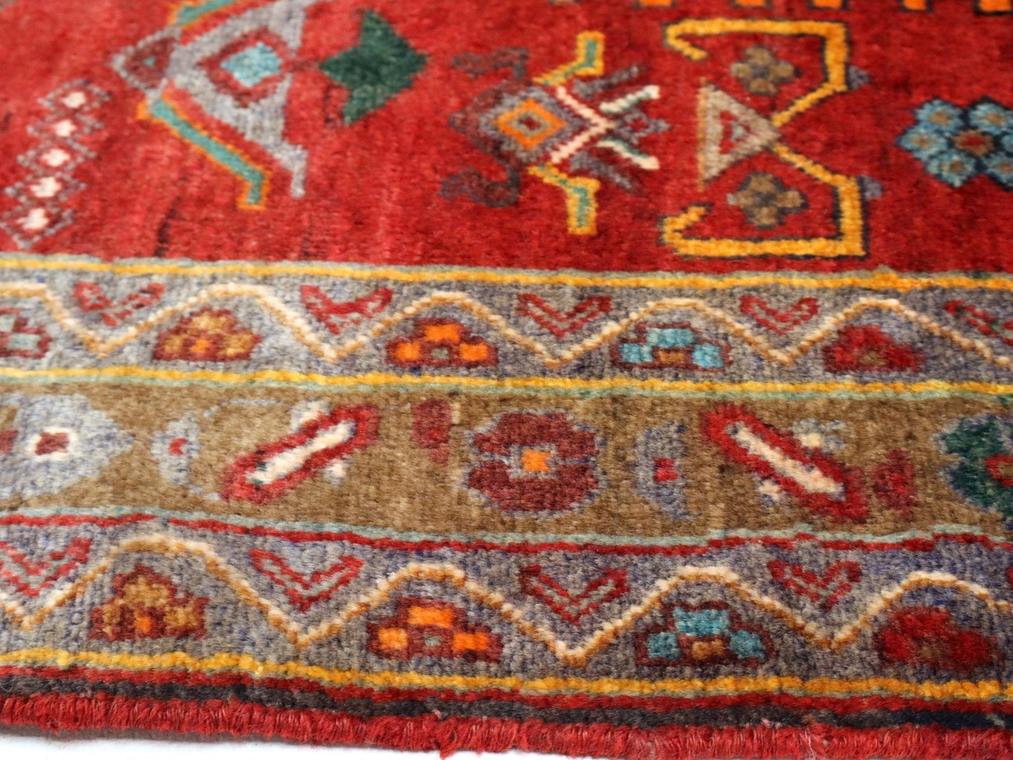 NW Persian Rug | 5' 1” x 9'