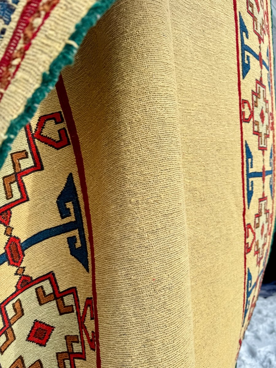 Persian Azerbaijan Suzani Kilim | 3' 11" x 6' 9"