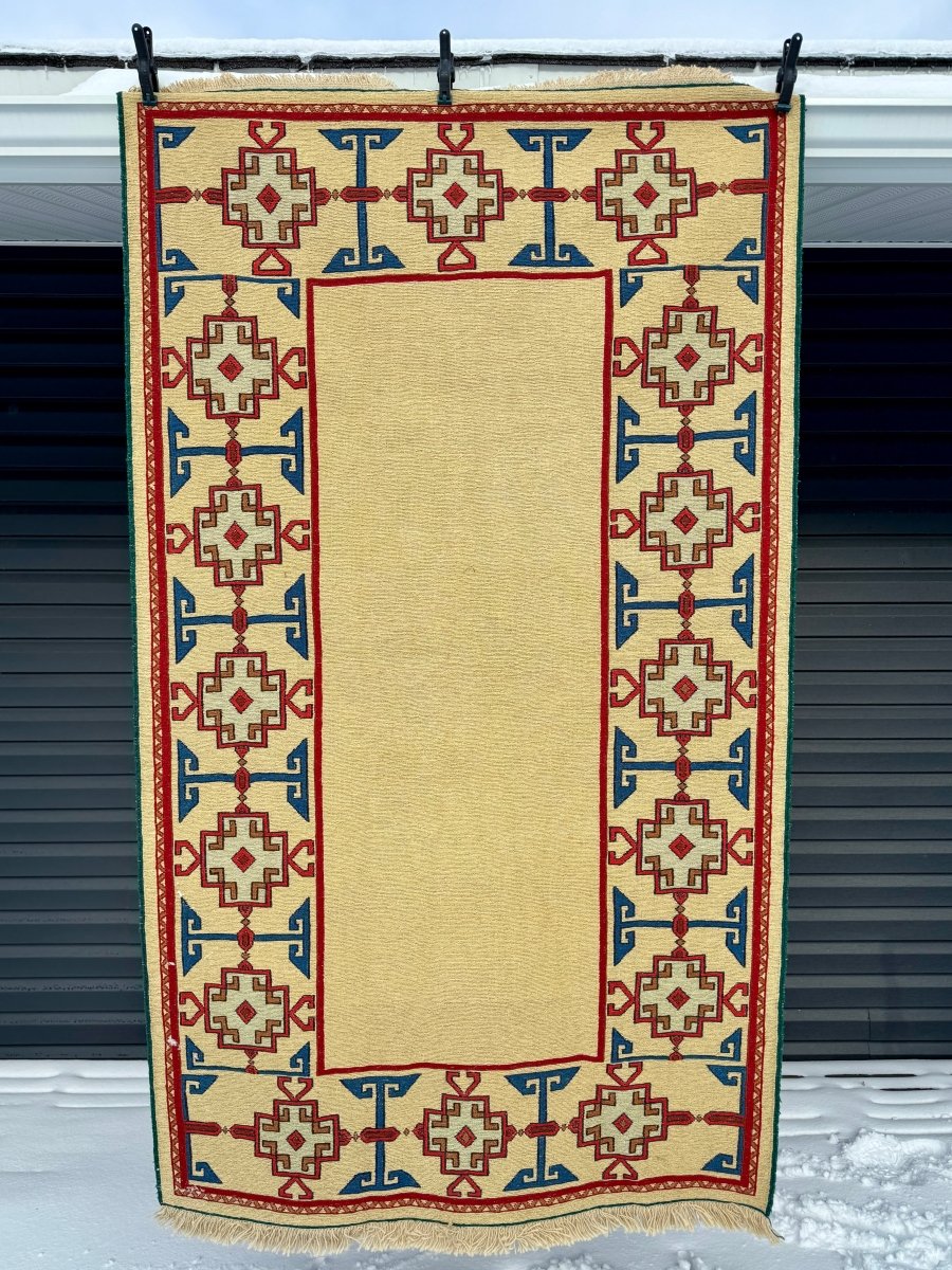 Persian Azerbaijan Suzani Kilim | 3' 11" x 6' 9"