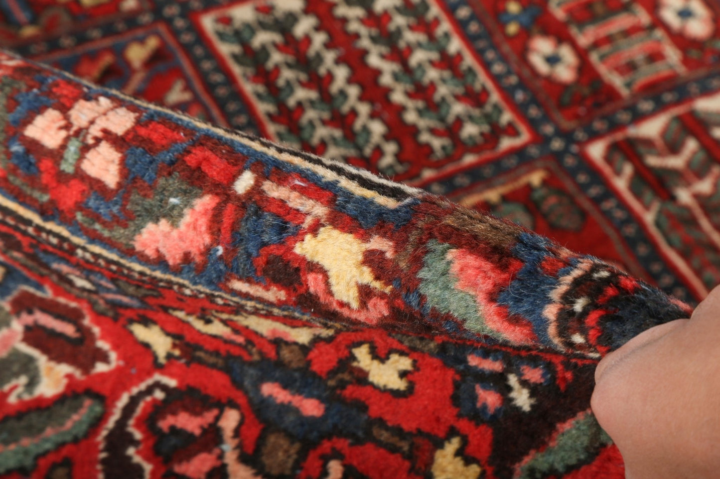 Vintage Persian Bakhtiari Rug | 8' 6" x 12' 6"