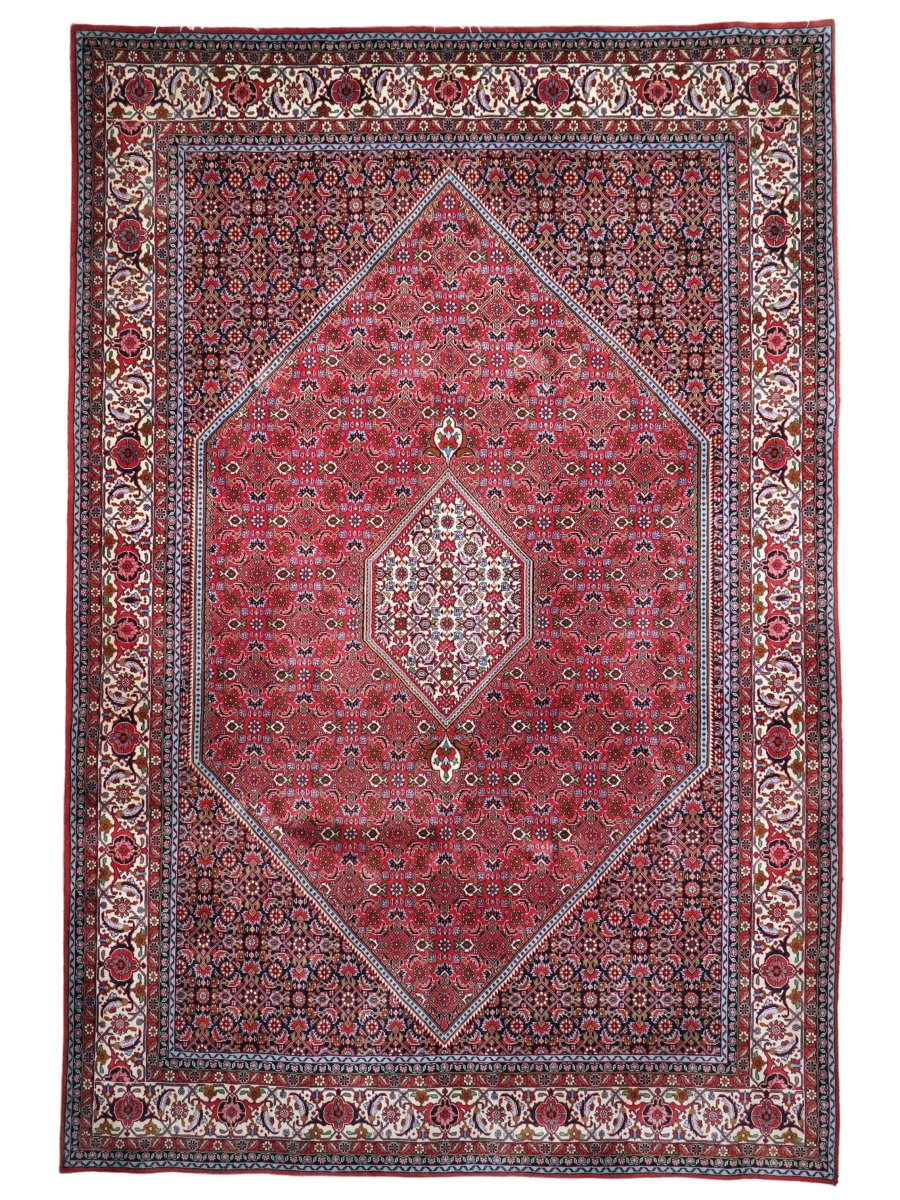 Persian Bidjar Rug | 6' 5" x 9' 9"