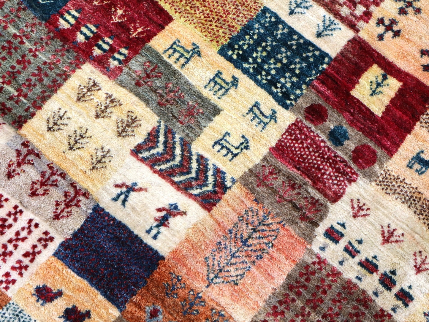 Persian Gabbeh Rug | 6' 3" x 9' 7"