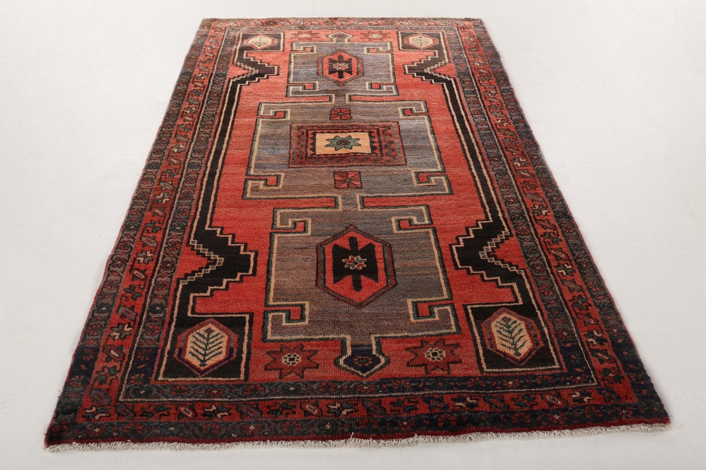 Persian Hamadan Rug | 4' 5" x 7' 6"