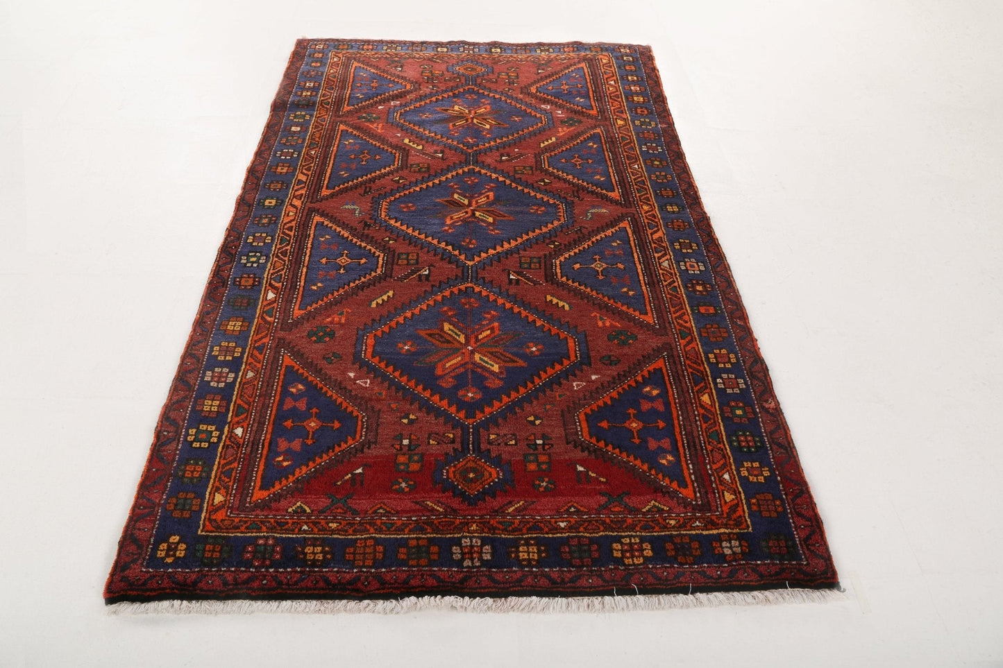 Persian Hamadan Rug | 4' 6" x 7' 3"