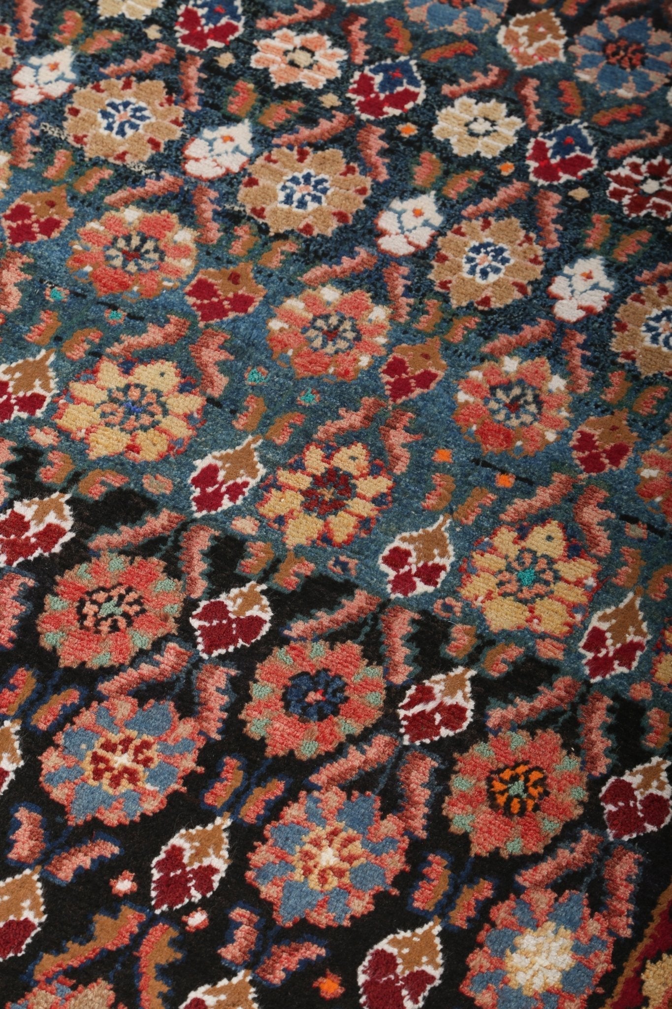 Persian Hamadan Runner Rug | 3' 9" x 9' 2"