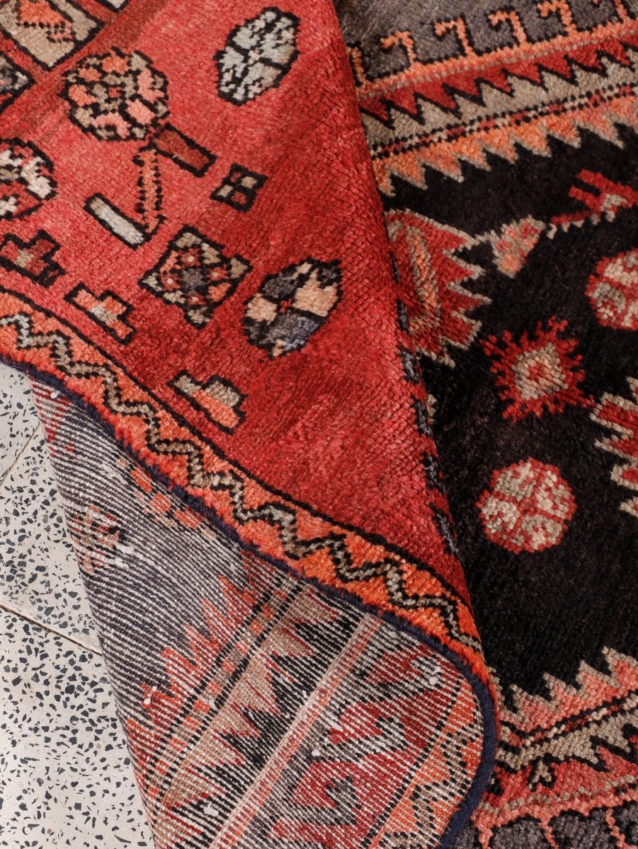 Persian Zanjan Rug | 3' 8” x 7'