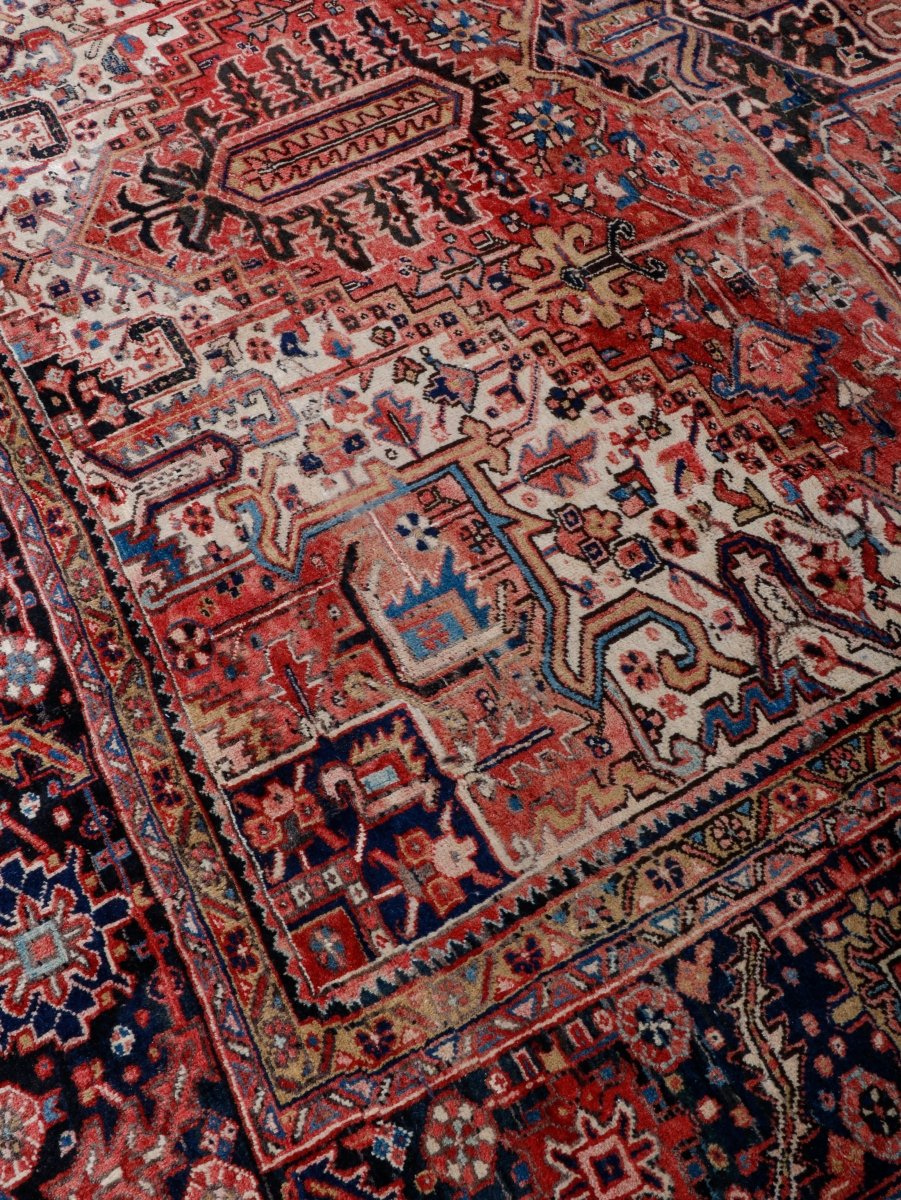 Persian Khuniq Heriz Rug | 9' 10" x 12' 11"