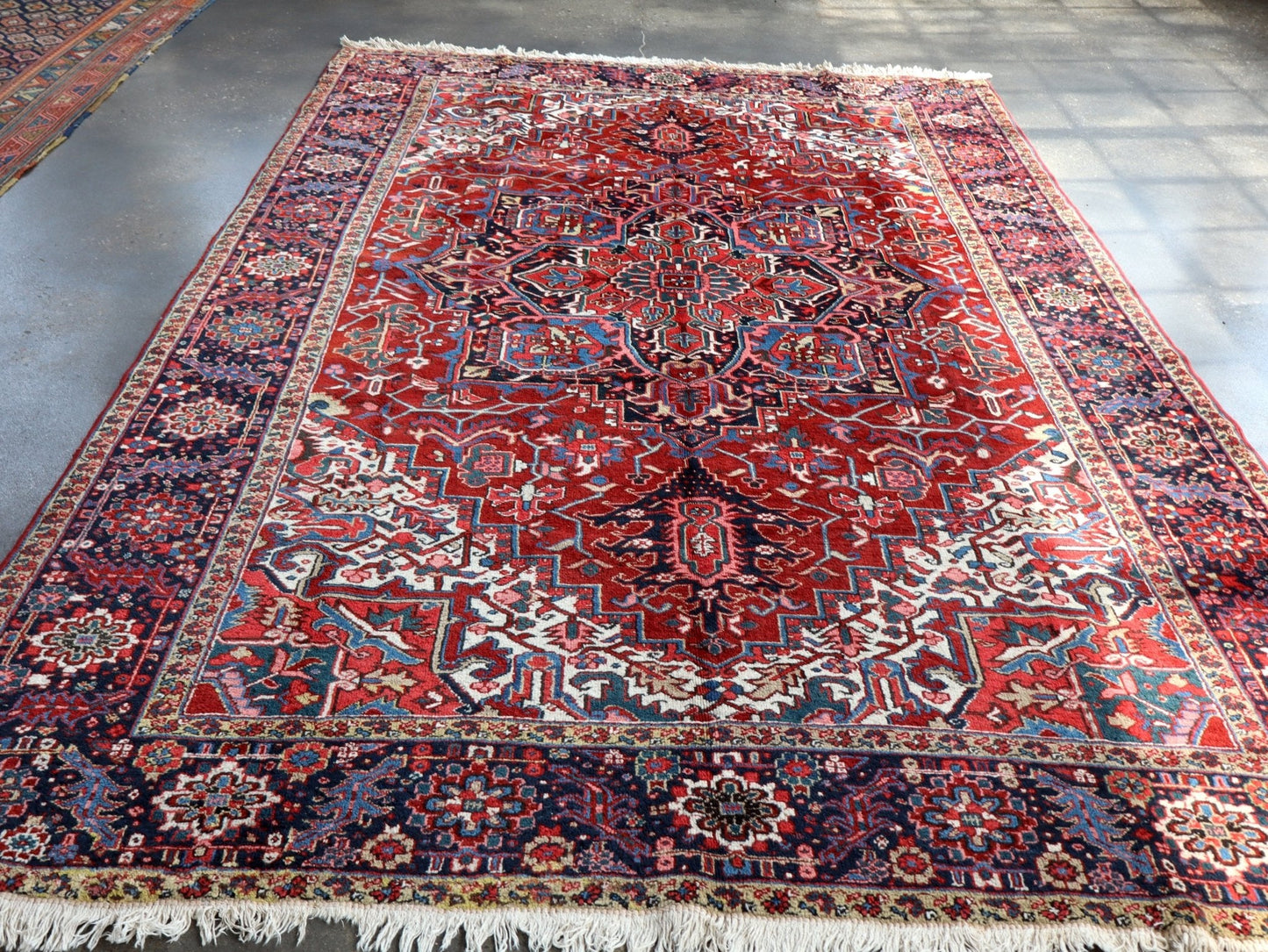 Persian Heriz Rug | 8' 3" x 11’