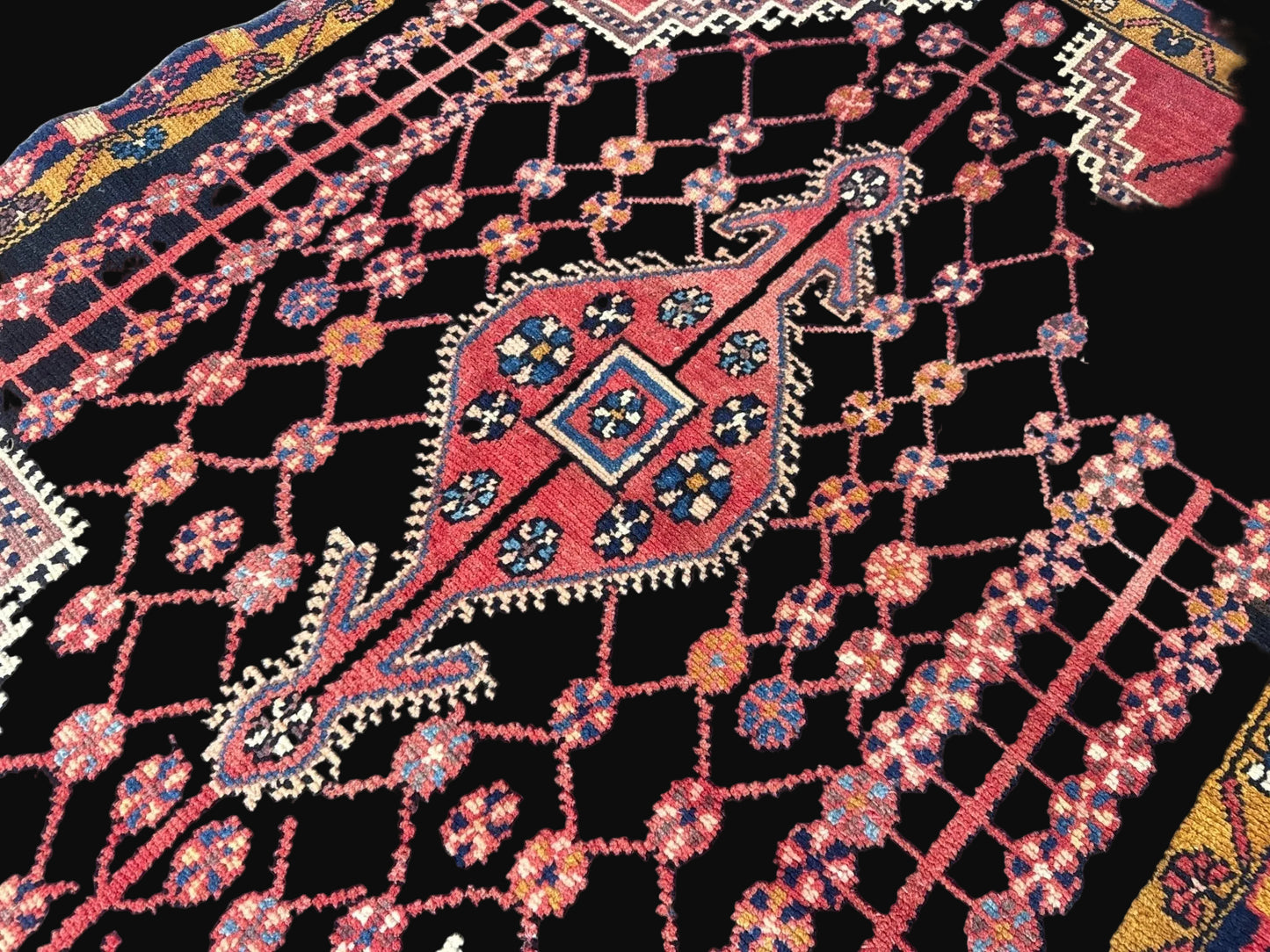 Vintage Persian Jozan Rug | 3' 3" x 4' 6"