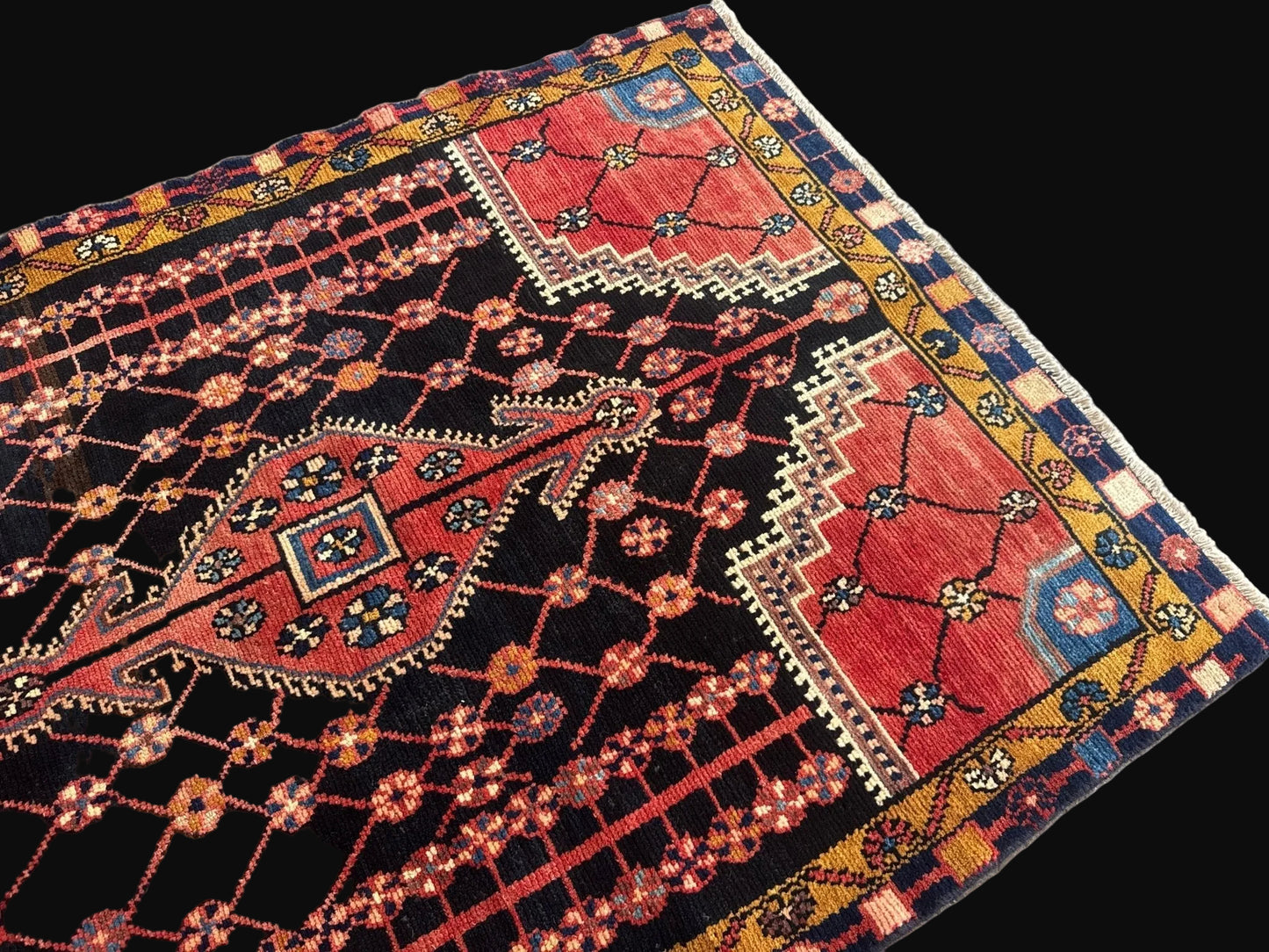 Vintage Persian Jozan Rug | 3' 3" x 4' 6"