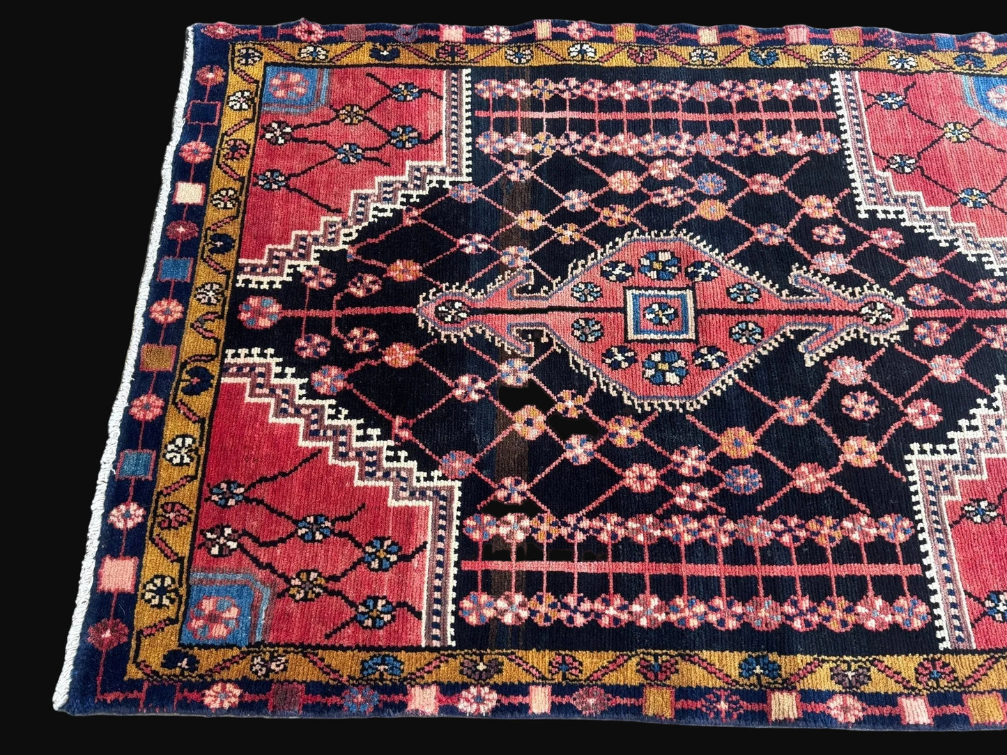 Vintage Persian Jozan Rug | 3' 3" x 4' 6"