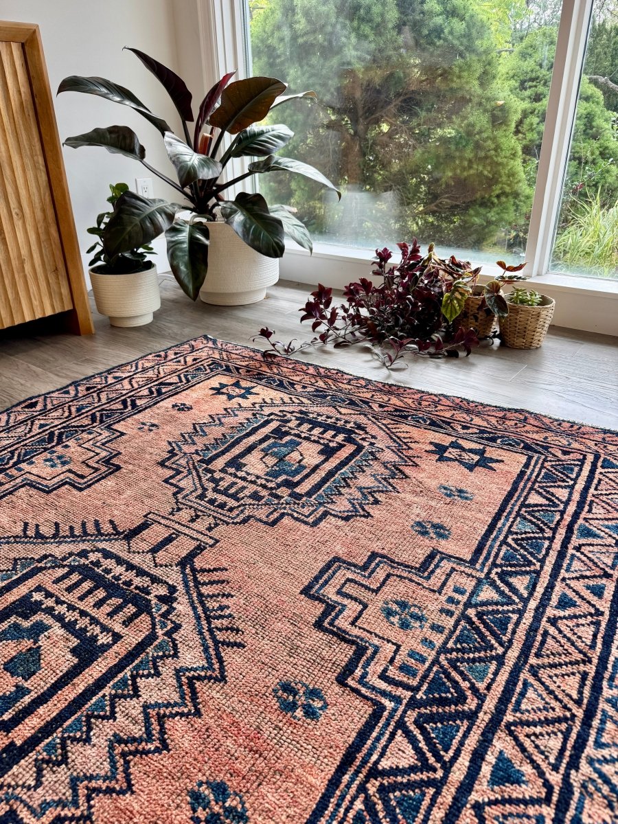 Persian Luri Rug | 4' 6" x 6' 8"