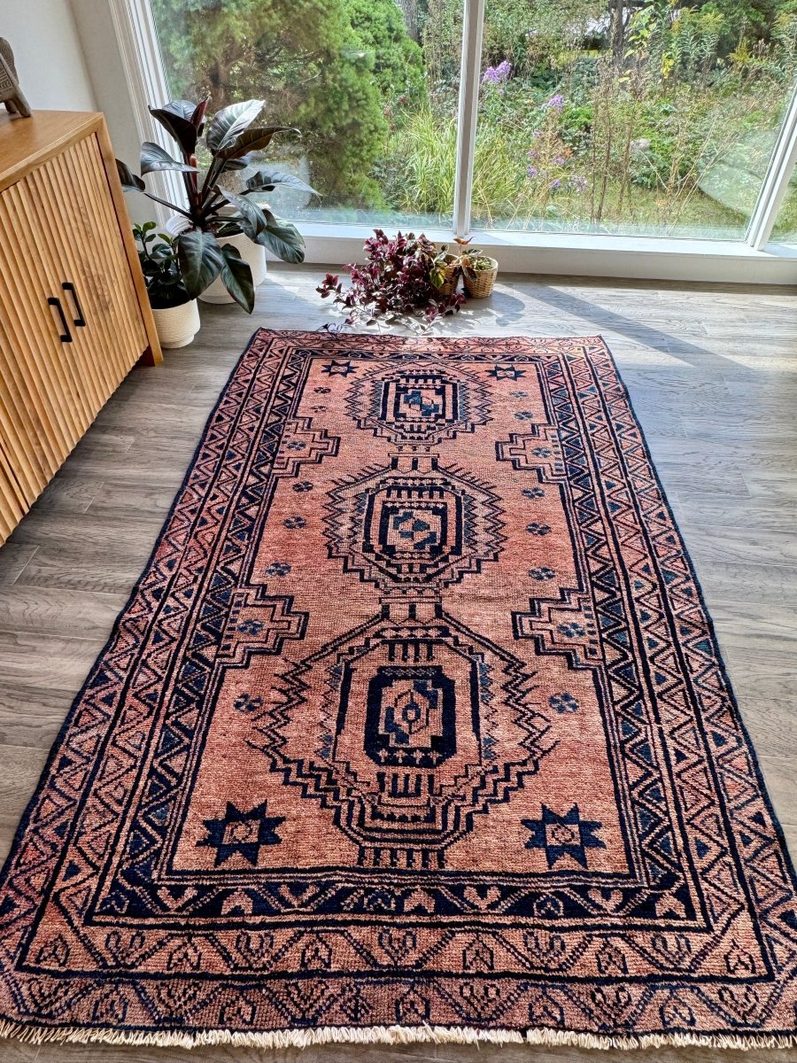 Persian Luri Rug | 4' 6" x 6' 8"