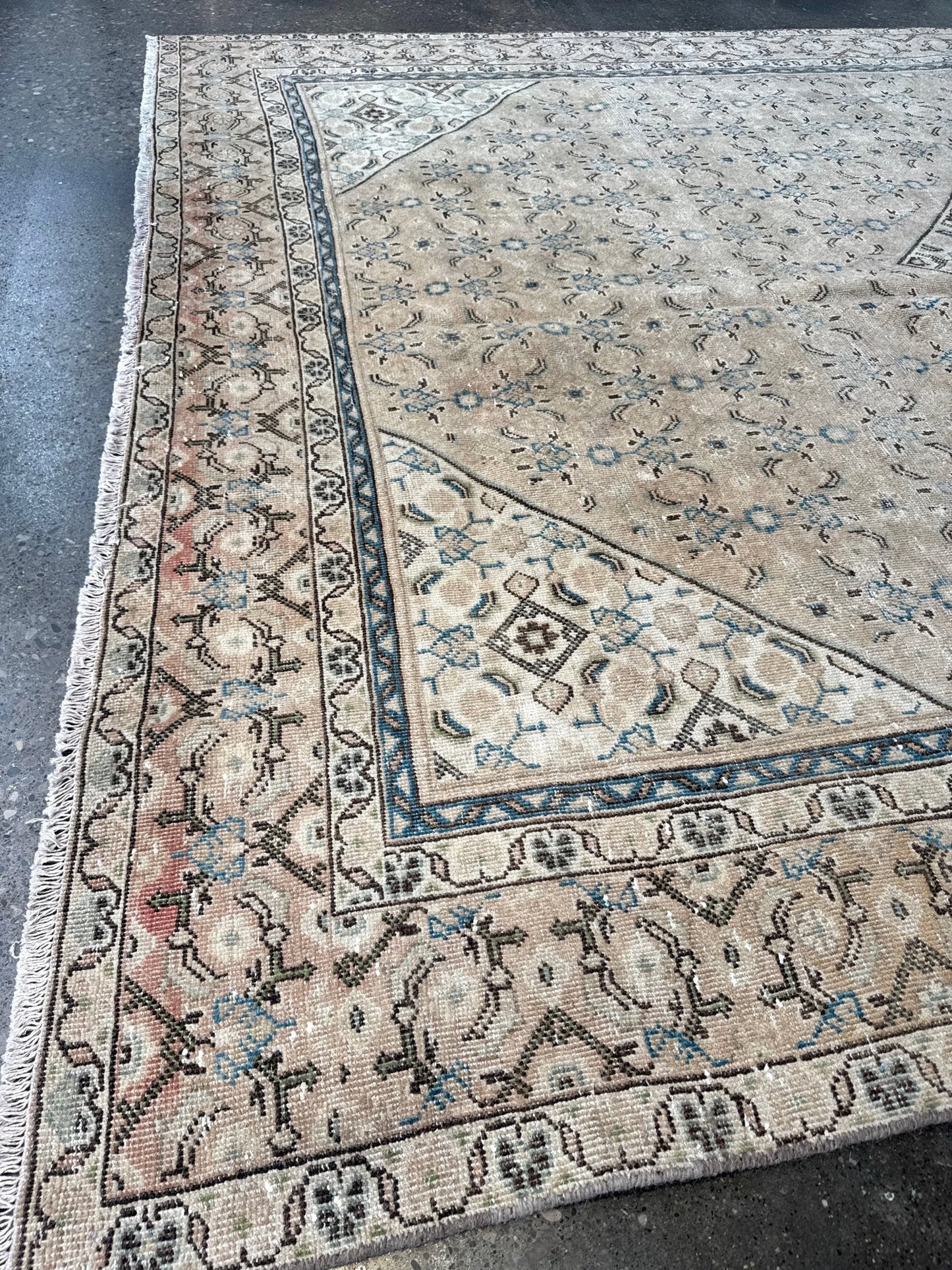 Vintage Persian Mahal Rug | 9' 1" x 12'