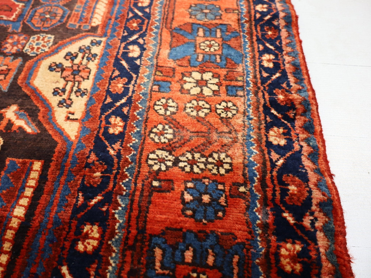 Persian Nahavand Rug | 5' 5” x 9' 7"