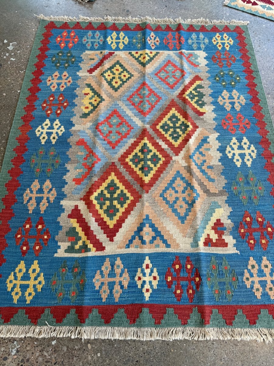 Persian Qashqai Kilim Rug | 5' 2" x 6' 8"