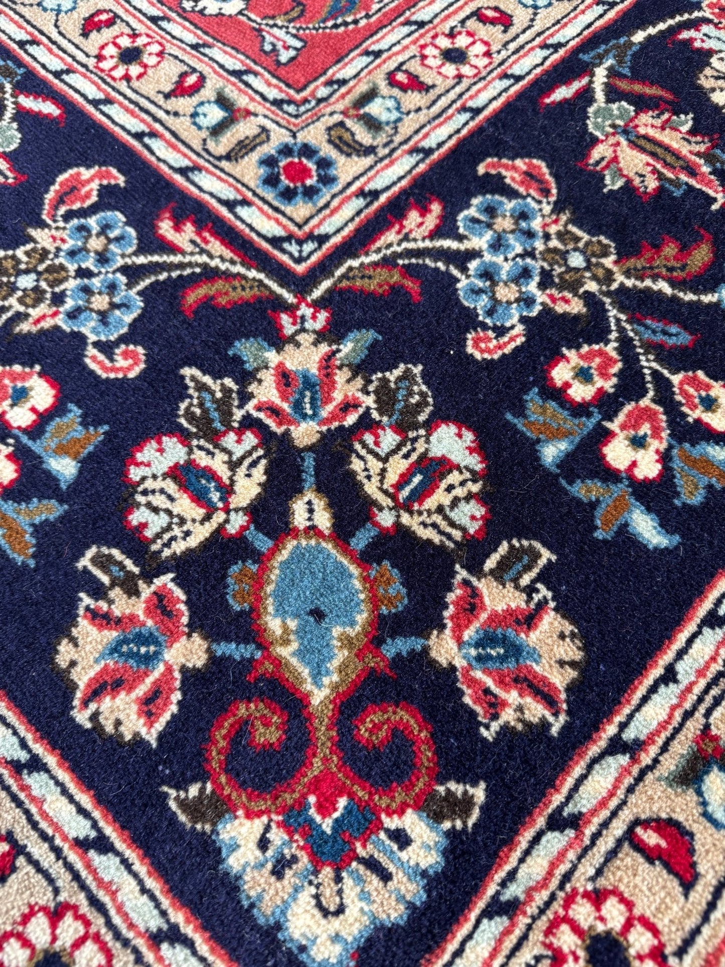 Vintage Persian Sarouk Rug—Signed | 6' 11" x 9' 10"