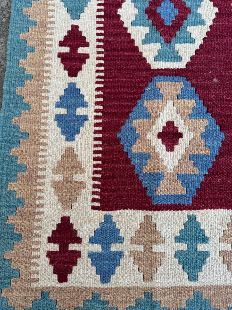 Persian Shiraz Kilim Rug | 2' x 2' 11"