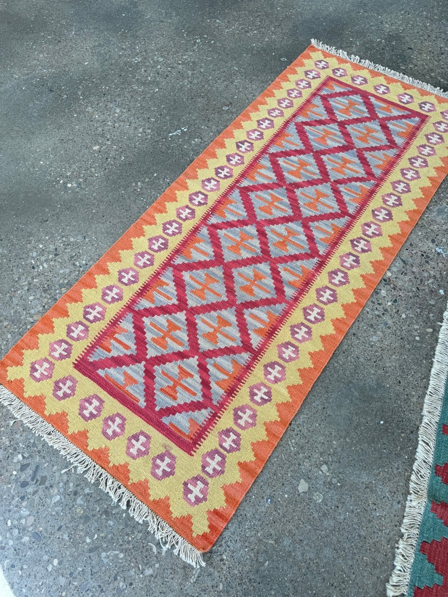 Persian Shiraz Kilim Runner Rug | 2' 9" x 6' 5"