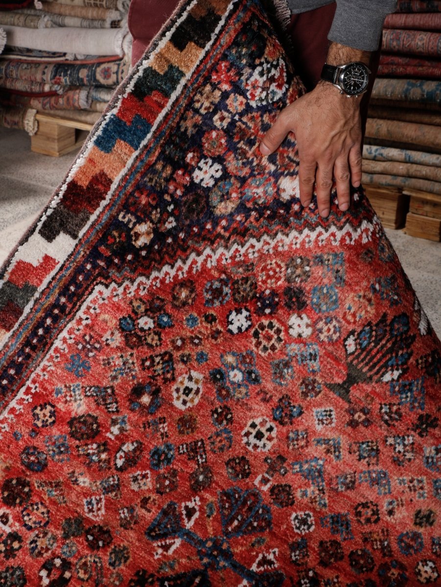 Persian Shiraz Rug | 3' 6” x 5' 1"
