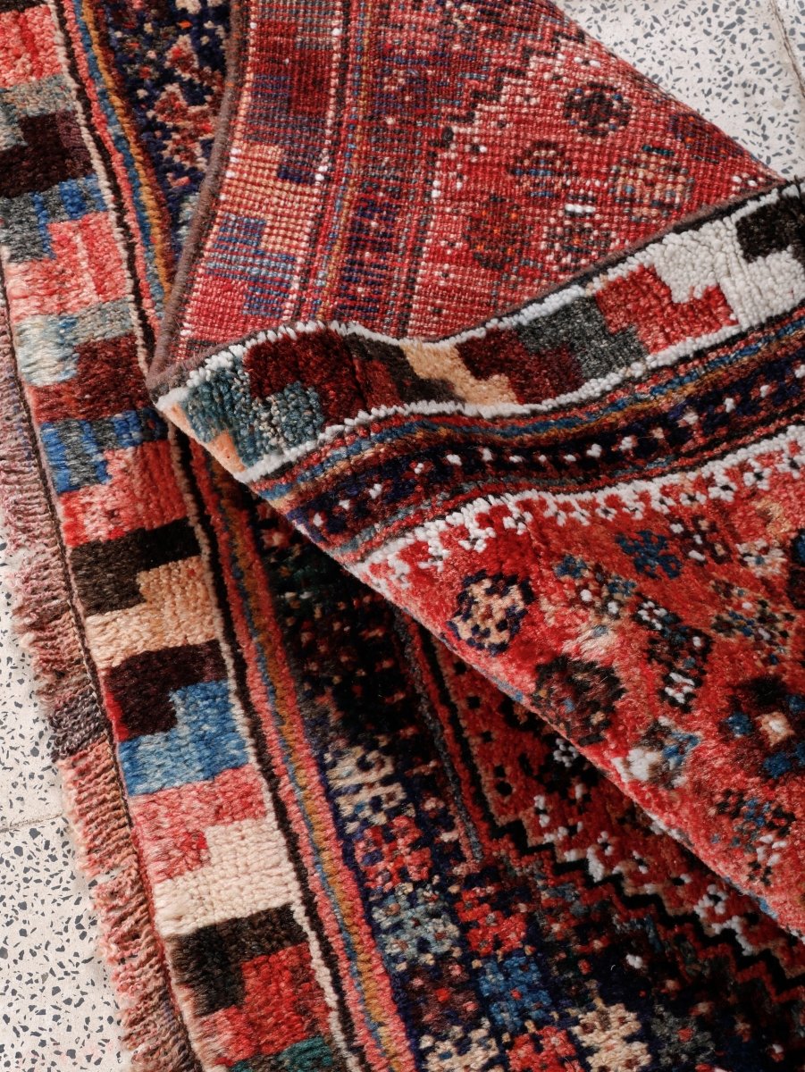 Persian Shiraz Rug | 3' 6” x 5' 1"