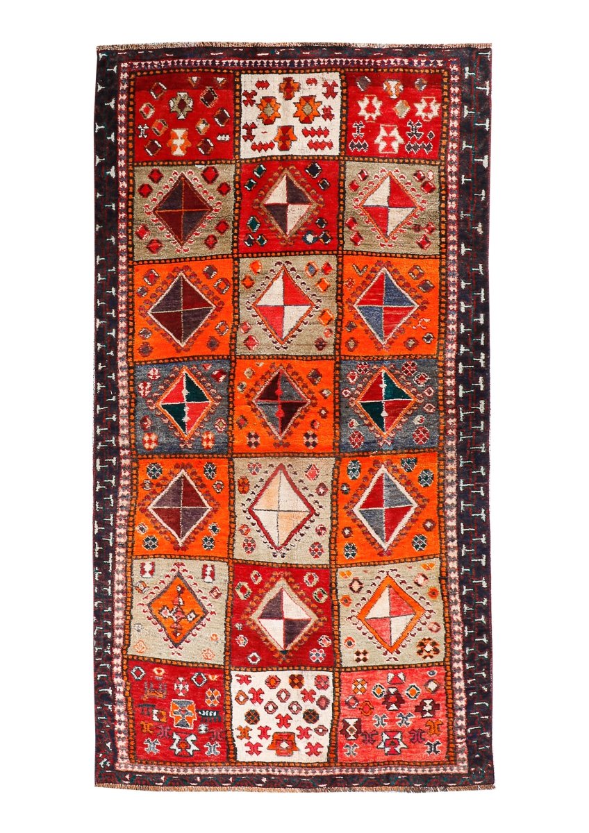 Persian Shiraz Rug | 4' 2” x 7' 10"