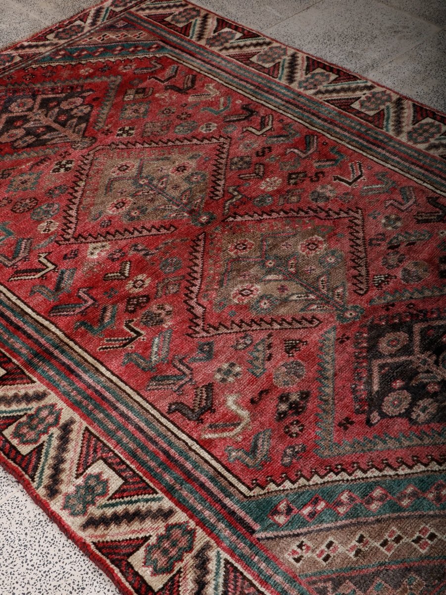 Persian Shiraz Rug | 4' 9” x 6' 9"