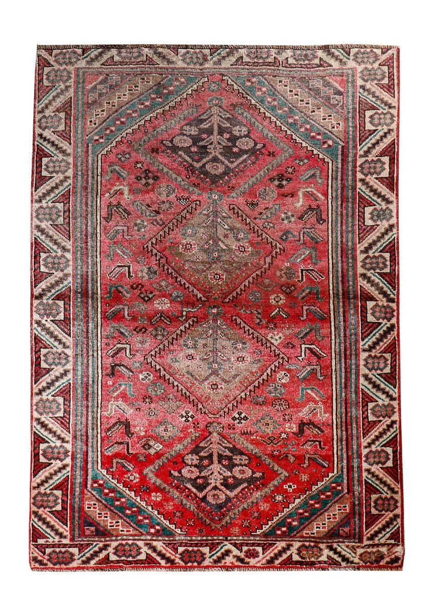 Persian Shiraz Rug | 4' 9” x 6' 9"