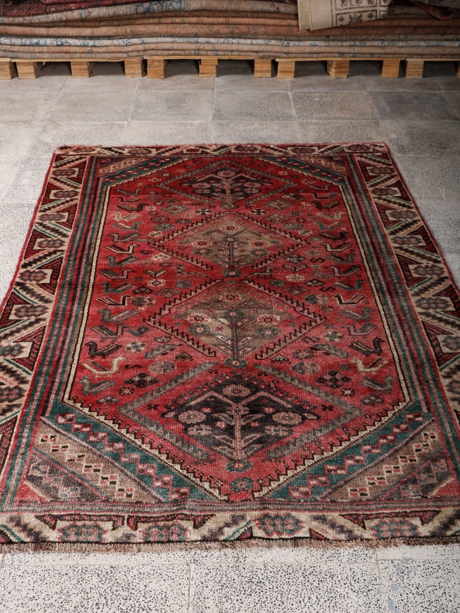 Persian Shiraz Rug | 4' 9” x 6' 9"