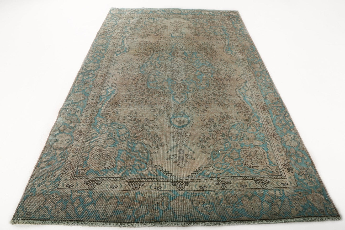 Vintage Persian Tabriz Rug | 5' 9" x 9' 1"