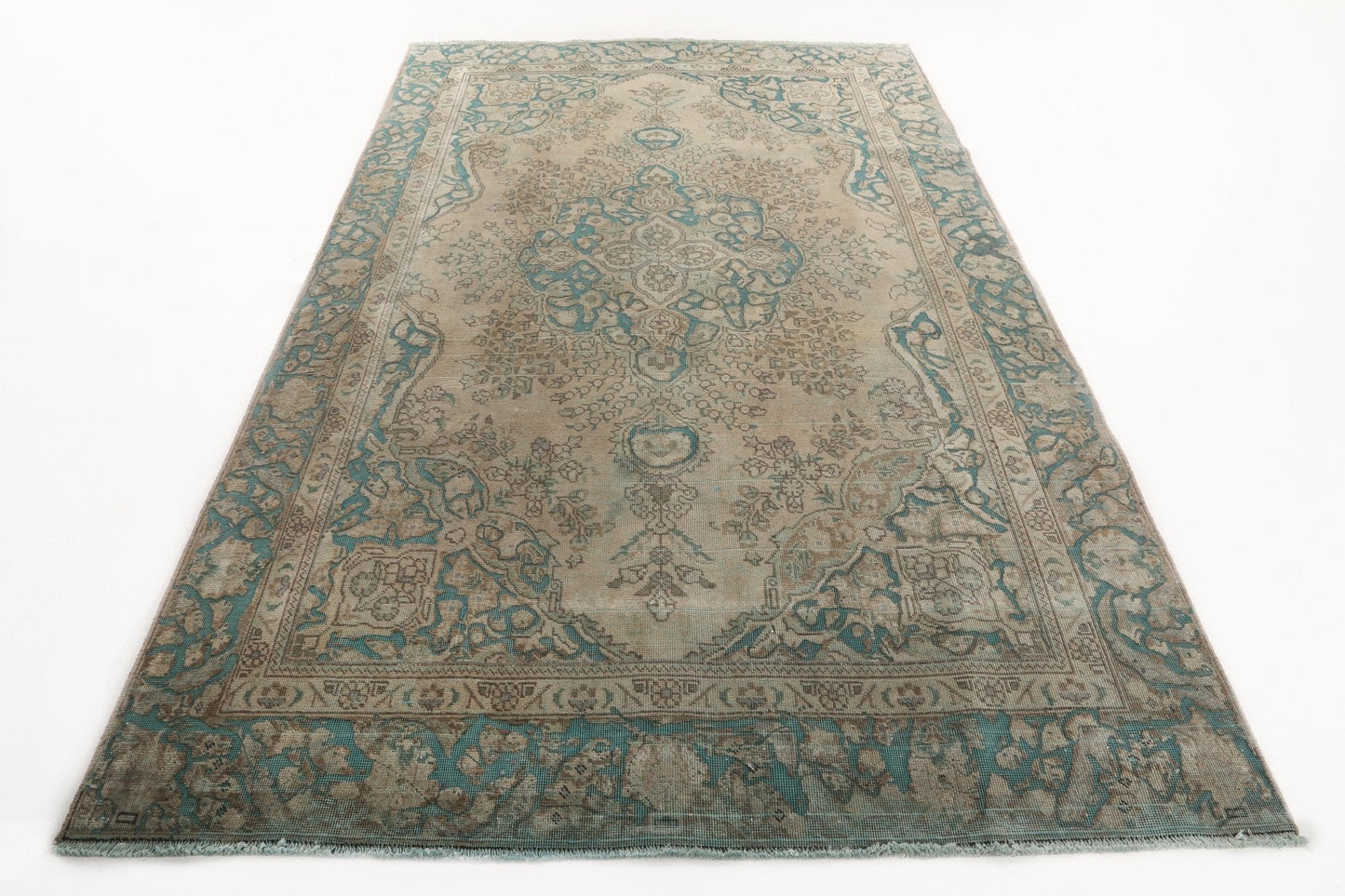 Vintage Persian Tabriz Rug | 5' 9" x 9' 1"
