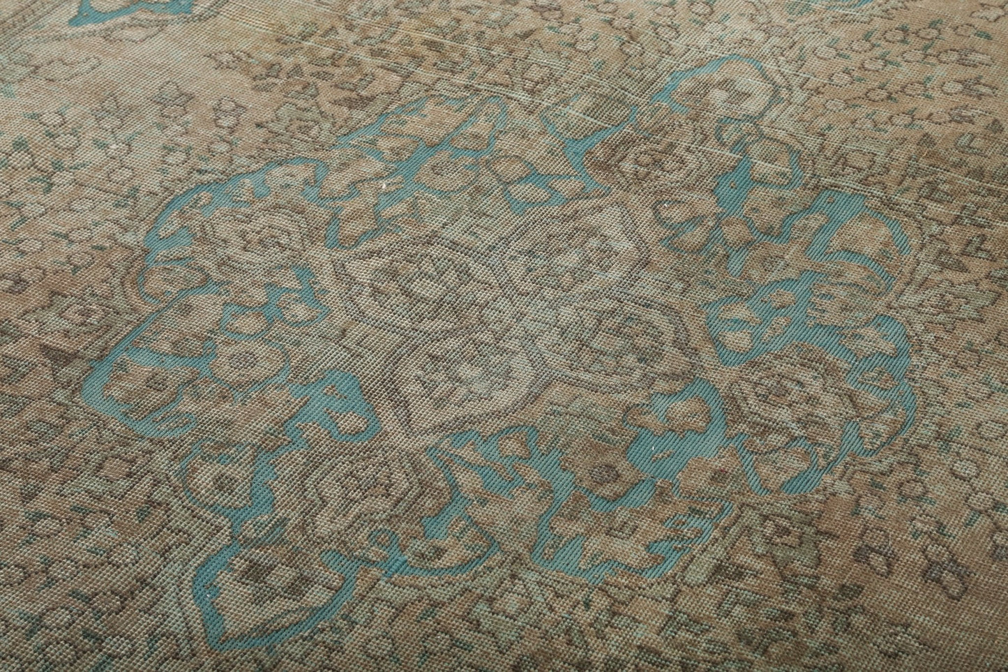 Vintage Persian Tabriz Rug | 5' 9" x 9' 1"