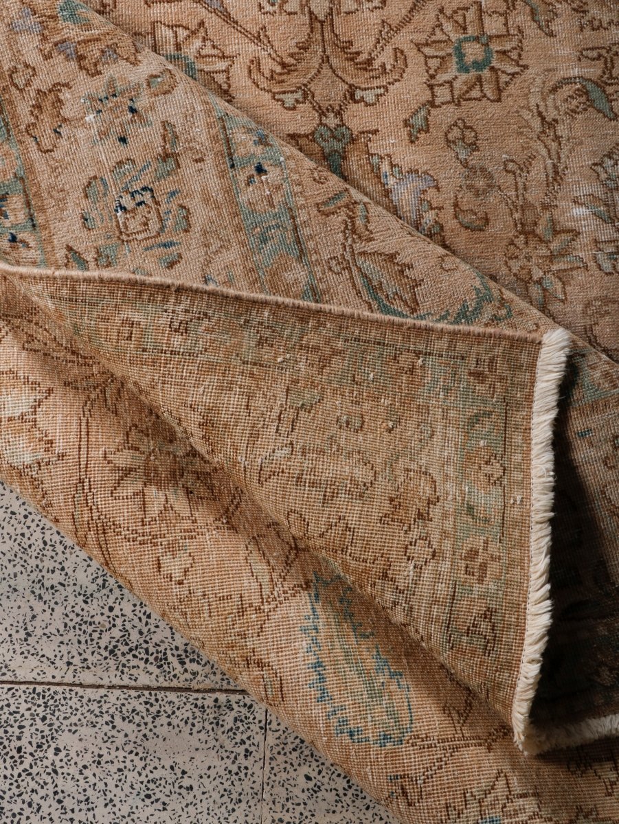 Persian Tabriz Rug | 6' 11” x 10' 1"