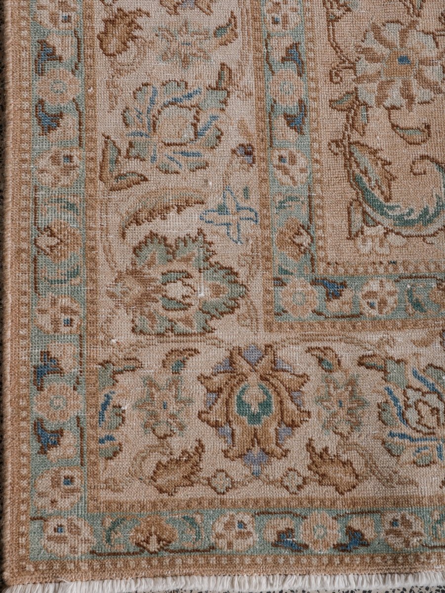 Persian Tabriz Rug | 6' 11” x 10' 1"