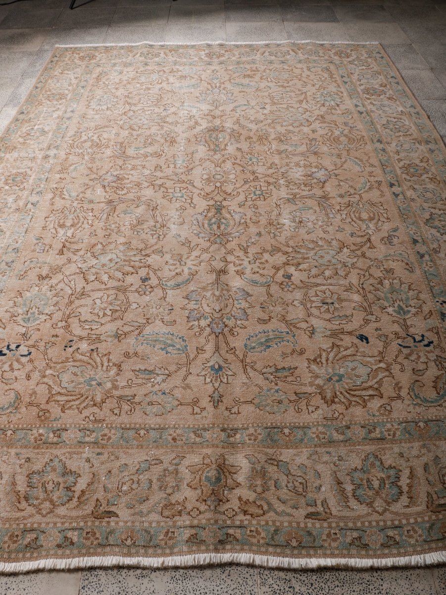 Persian Tabriz Rug | 6' 11” x 10' 1"