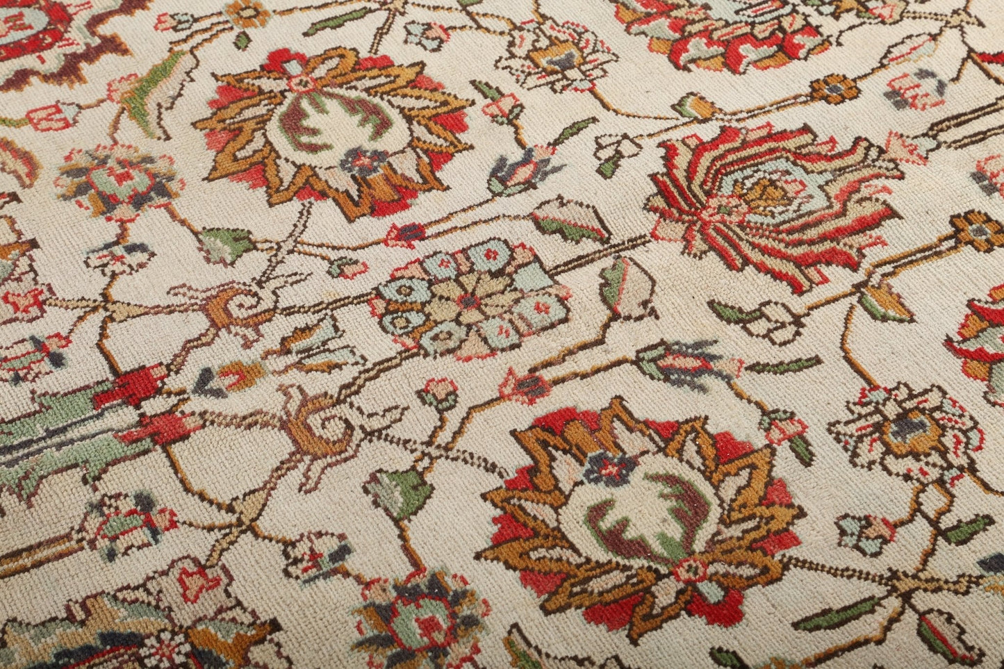 Vintage Persian Tabriz Rug | 9' 5" x 12' 10"