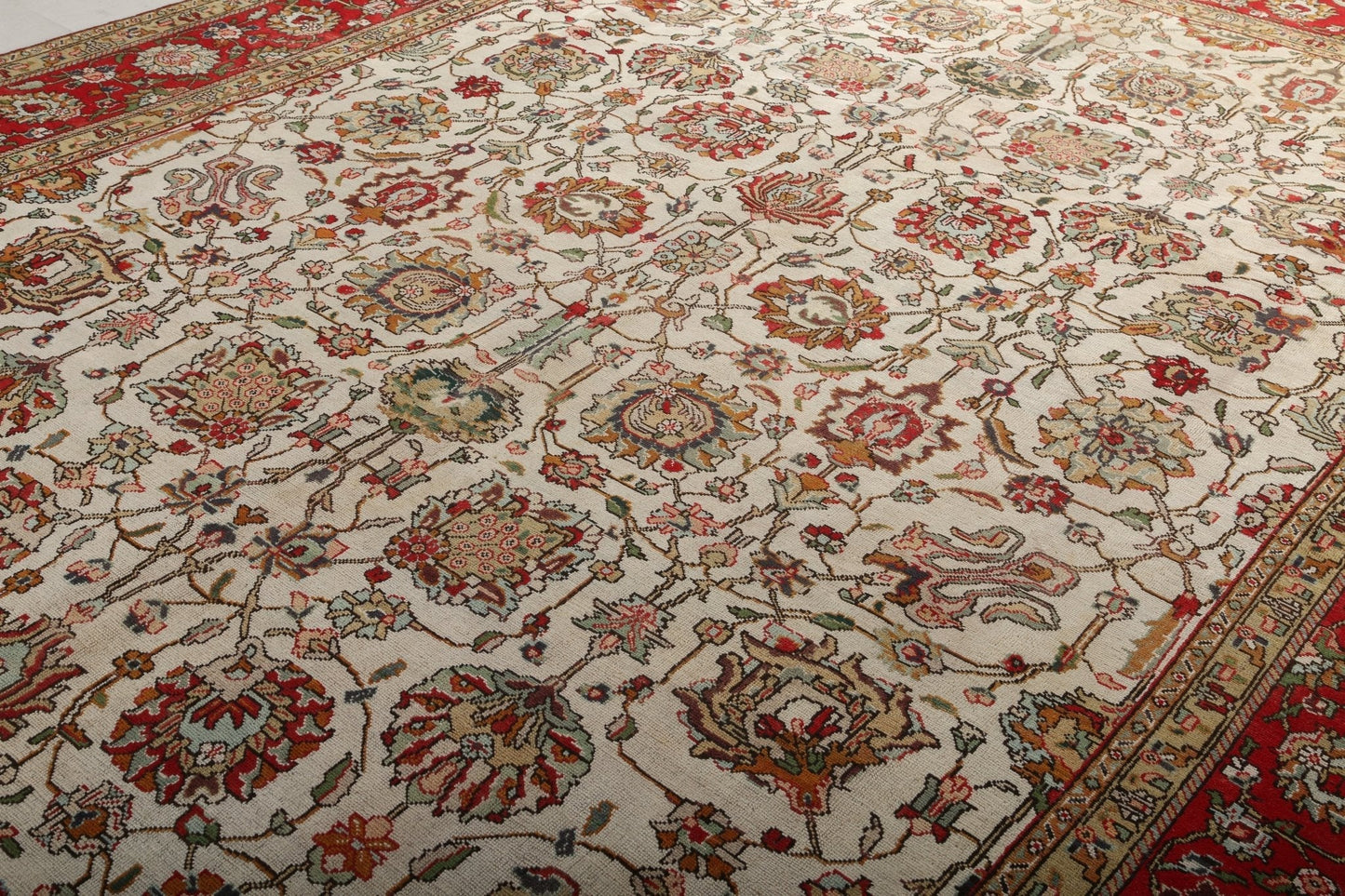 Vintage Persian Tabriz Rug | 9' 5" x 12' 10"